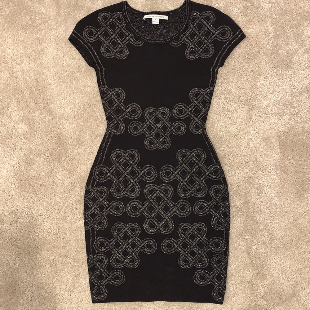 Diane Von Furstenberg Bodycon Shimmer Medallion Dress